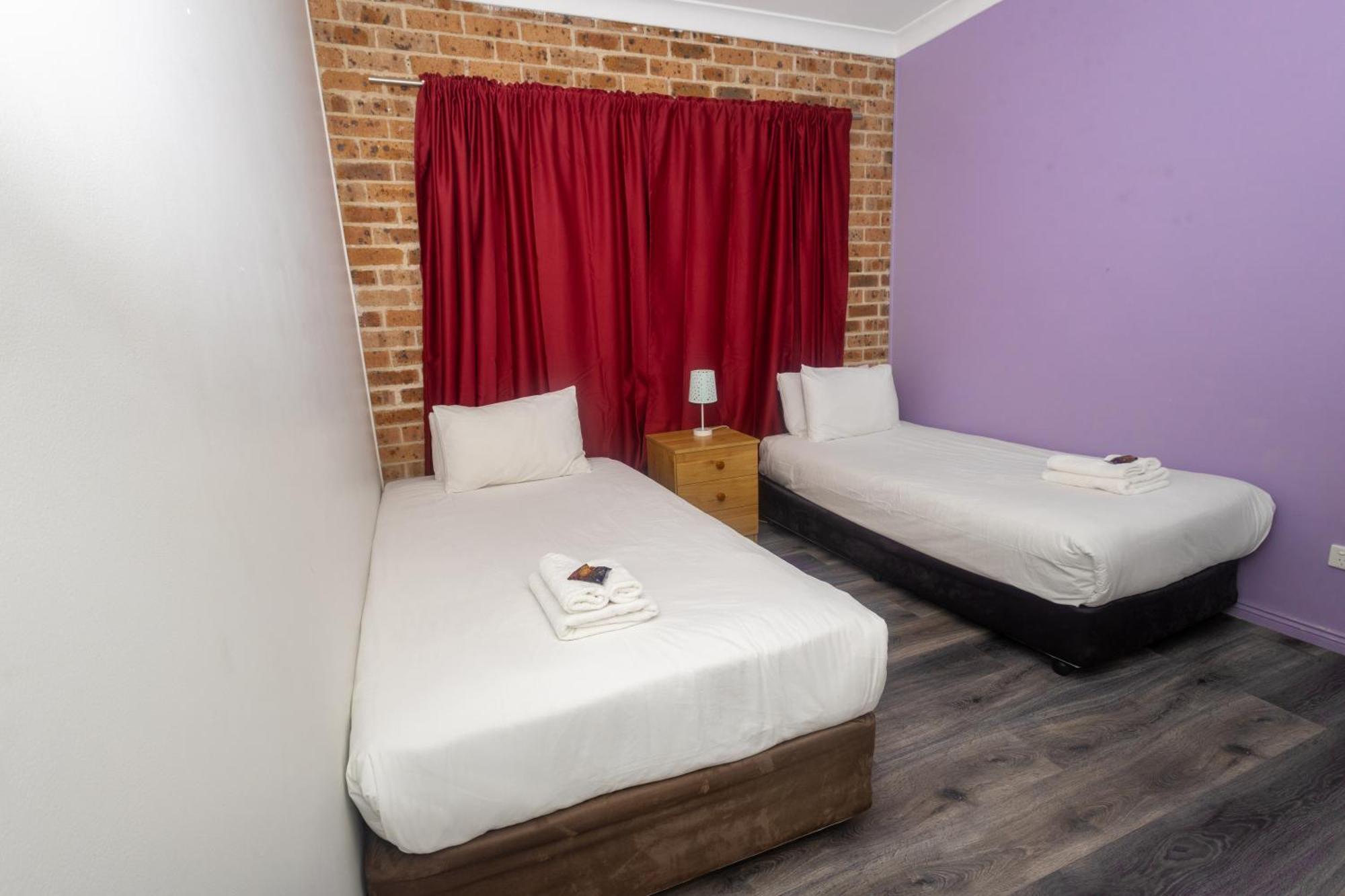 Gosford Inn Motel Esterno foto