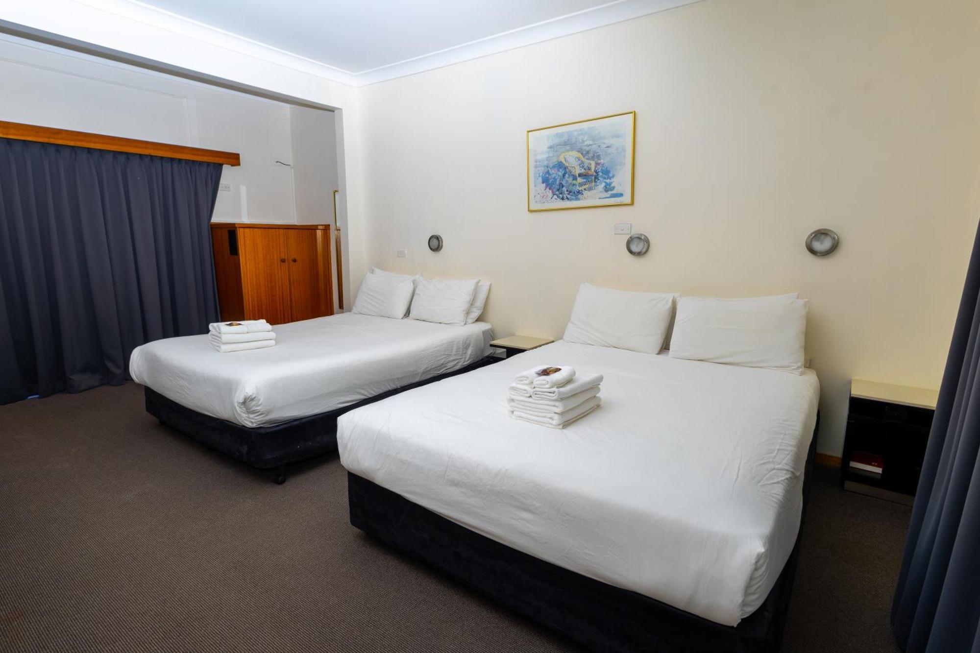 Gosford Inn Motel Esterno foto