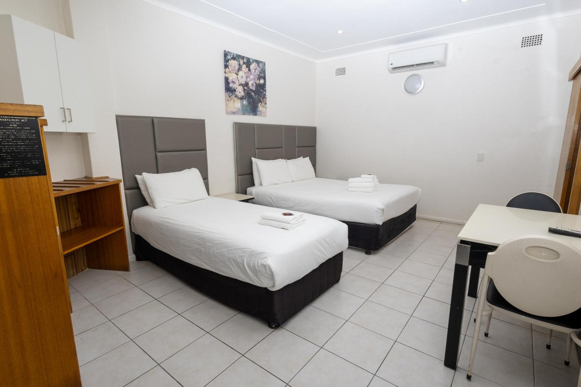 Gosford Inn Motel Esterno foto